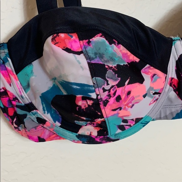 Ava & Viv Bikini Top and Bottom - Picture 4 of 11